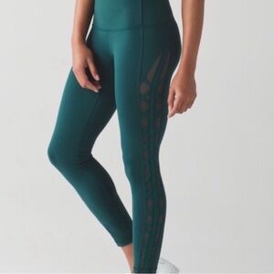 Lululemon leggings Braided Mesh on sides Petroleum Green Size 8